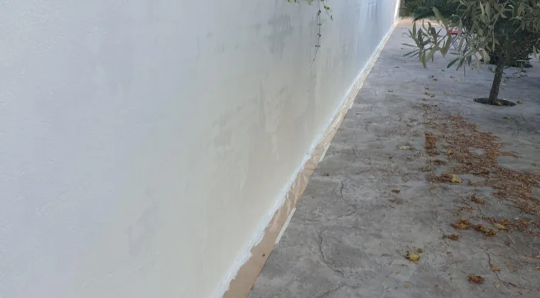 Muro exterior pintado