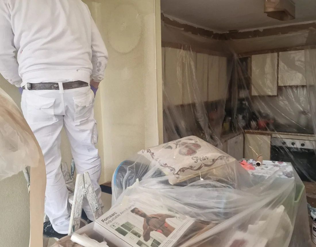 Pintando una cocina en Las Rozas